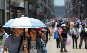 Sigue el calor en la capital del país